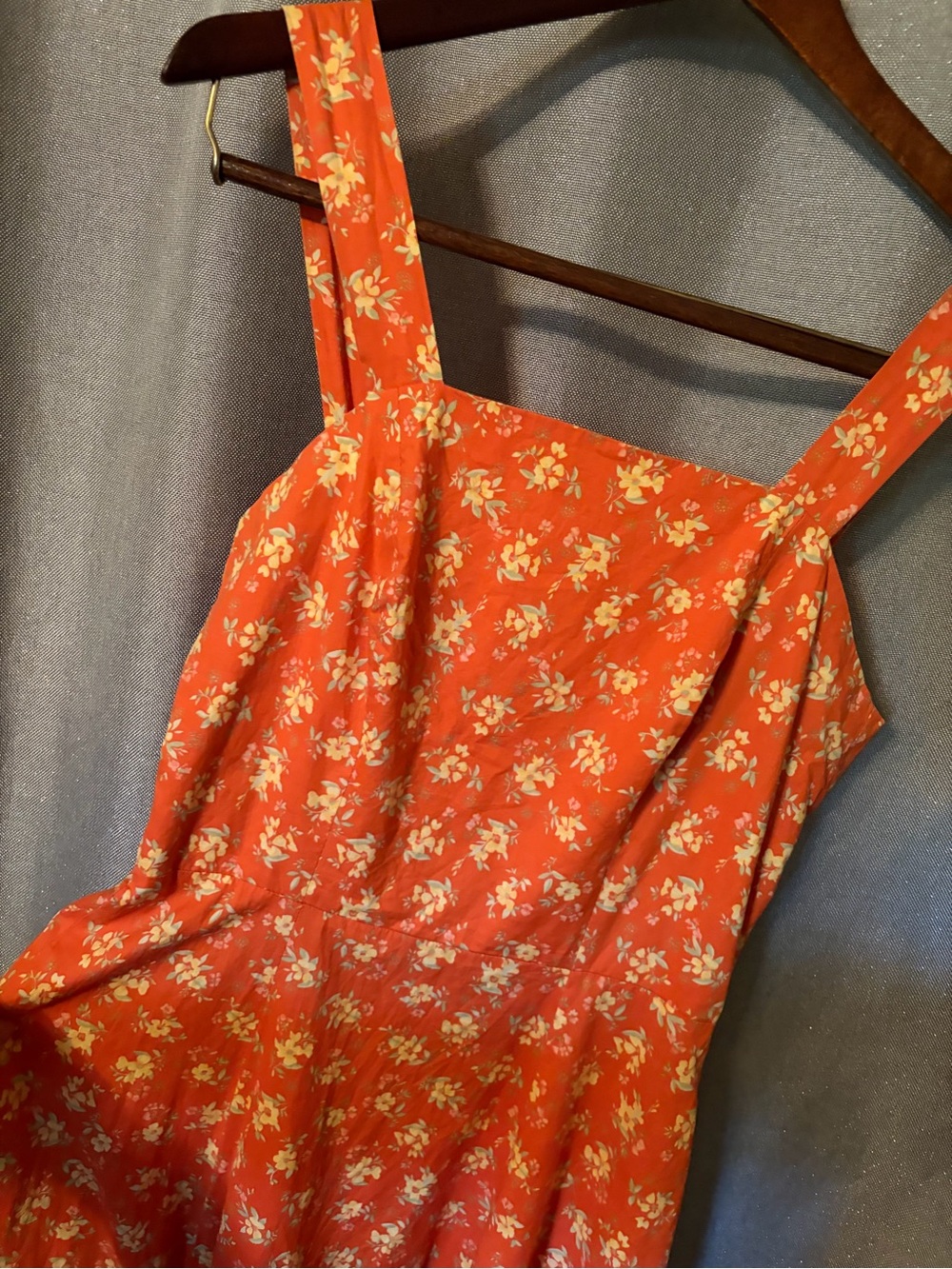VINTAGE 90s Laura Ashley Floral Midi Dress 🌼 - Picture 2 of 7